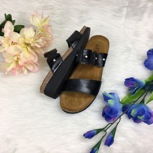 Naot Black Leather Slide Sandal 39 w/ Rhinestones